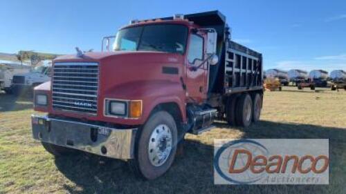 2008 Mack CHU613 Tandem-axle Dump Truck, s/n 1M1AN09Y68N002302: Mack Eng., Auto, Locking Rears, Air Brakes, Air Ride Susp., 15' 13-yard Bed, Elec. Tarp, 639K mi.