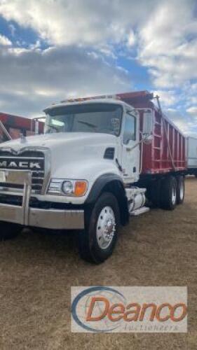 2006 Mack Granite CV713 Tandem-axle Dump Truck, s/n 1M2AG11C06M047699: Mack Eng., Maxitorque, Alum. Wheels, 24.5 Tires, Camelback Susp., 16' Ox Bodies 21-yard Bed, Tarp, 554K mi.