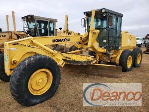 Komatsu GD530A-2BY Motor Grader, s/n 210649: Encl. Cab, Hyd. Side Shift, Tip Control, Mid-mount Scarifier (No Shanks), 9817 hrs