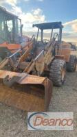 Case Rubber-tired Loader (Salvage)