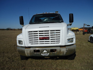 2005 GMC C7500 Sprayer Truck, s/n 1GDM7C1325F529893: Duramax Diesel, T/A, 22K mi., ID 42099