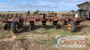 Brown 7-row Chiselvator Lot: 3539
