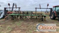 Bigham Bros 6-row Cultivator Packer Lot: 3543