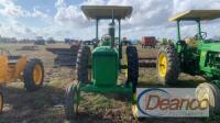 John Deere 2510 Tractor, s/n 010954R: 2437 hrs Lot: 3325