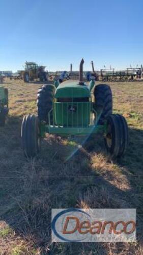 John Deere 2155 Tractor, s/n R617895: 5302 hrs Lot: 3488