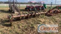 KMC 5-row Spider Cultivator, s/n 17297 Lot: 4243