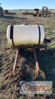 150-gallon Sprayer Tank w/ Frame Lot: 4438