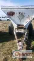 Spreader Buggy, s/n 2-94-1967 Lot: 4346