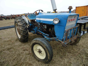 Ford 2000 Tractor, s/n C333136: ID 42776