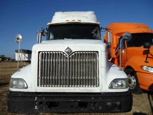2006 International 9400 Truck Tractor, s/n 2HSCNAPR26C269697: 735K mi., ID 42403