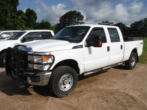 2016 Ford F250 4WD Pickup, s/n 1FT7W2B65GED08708: 4-door, Auto, Alum. Fuel Tank w/ Pump, Tool Box, Odometer Shows 275K mi.