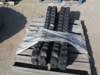 Set of (2) Tracks: 180x72x37, fits Kubota K008