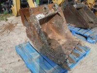 29" Backhoe Bucket