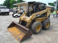 2004 Cat 246B Skid Steer, s/n CAT0246BPPAT00330: GP Bkt., Meter Shows 3953 hrs (Owned by Alabama Power)