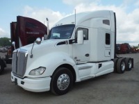 2015 Kenworth T680 Truck Tractor, s/n 1XKYD49X7FJ428024: T/A, Sleeper, Cummins X15 Eng., 10-sp., All Alum. Rims, Odometer Shows 910K mi.