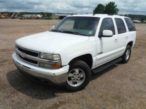 2003 Chevy Tahoe, s/n 1GNEC13Z13R188306: V8, Auto, Odometer Shows 286K mi.