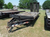 2004 Hooper Tag Trailer, s/n 4T0FB212841003261 (Title Delay): Ramps, 8', 18' Deck, 5' Dovetail, 3 Ramps