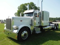 2019 Peterbilt 389 Truck Tractor, s/n 1XPXD49X9KD269540: Cummins X15 565 Eng., 18-sp., Flat Top Sleeper, Odometer Shows 429K mi.