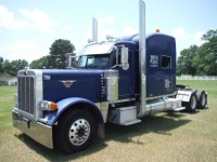 2007 Peterbilt 379 Truck Tractor, s/n 1XP5DB9XX7D649750: T/A, Sleeper, 13-sp., Odometer Shows 1373K mi.