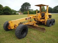 Leeboy 685 Motor Grader, s/n 45030976: Canopy, 10' Moldboard, Hydrostatic Drive, Meter Shows 1862 hrs