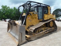 2014 Cat D6T-XW Dozer, s/n SLJ01259: C/A, Heat, Sweeps, Rear Screen, Semi U Blade w/ Tilt, Less than 1000 hrs on New Cat UC w/ Warranty, Meter Shows 5582 hrs