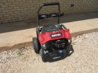 Blackmax 3200 psi Pressure Washer: Honda 190 Gas Eng.