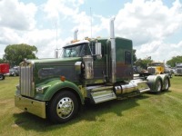 2014 Kenworth W900L Truck Tractor, s/n 1XKWD49X8EJ401209: T/A, Sleeper, 18-sp., Odometer Shows 442K mi.