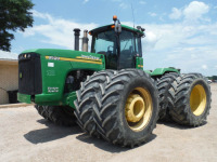 2006 John Deere 9520 Scraper Special MFWD Tractor, s/n RW9520E042703: C/A, 18-sp PS, Diff Lock, 710x42 Front & Rear Duals, Front Weights, Decelarator Diff Lock, Meter Shows 8311 hrs