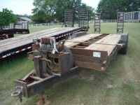 20' Tag Trailer (No Title - Bill of Sale Only): Pintle Hitch, T/A, 4500 lb Axles, Dovetail, Ramps