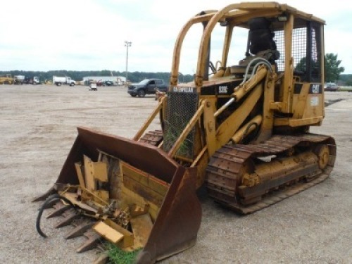 Cat 939C Crawler Loader, s/n 148879 (Salvage): Hyd. Pump Problem