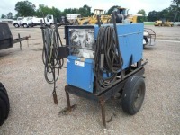 Miller Big D4 Welding Machine, s/n HR307618: Diesel