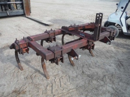 Massey Ferguson 126 6' Chisel Plow, s/n 048002578