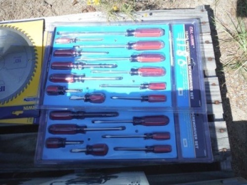 12pc Hawk Screwdriver Set