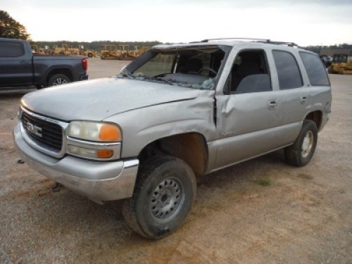 2002 GMC Yukon, s/n 1GKEC13V52R221641 (Salvage): Wrecked