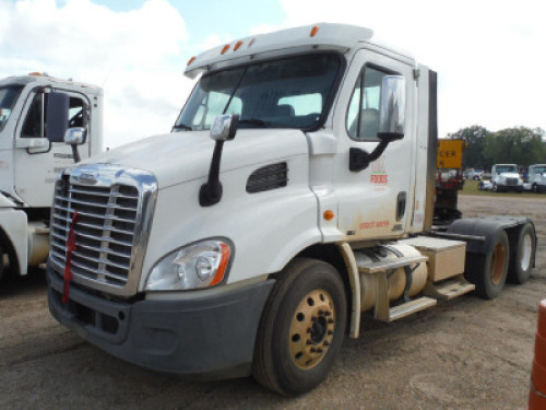 2010 Freightliner Cascadia Truck Tractor, s/n 1FUJGBDV0ASAT1008 (Inoperable): T/A, Day Cab, DD13 Eng.