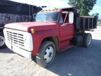 Ford F600 Single-axle Dump Truck, s/n F10ALT44522 (Inoperable): 5/2-sp.