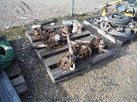 Pallet of (2) Chain Hoists & (4) Chain Come-alongs (Flood Damaged)