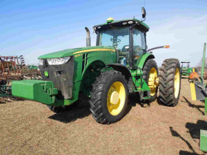2013 John Deere 8235R MFWD Tractor, s/n RW8235RADP071617: Encl. Cab, 4 Remotes, 18.4x46 Rear Duals w/ Spacers, Rear Weights, Quick Hitch, 22 Front Weights, 7828 hrs, w/ GPS in Office, ID 43350