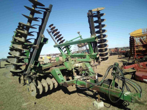 John Deere 637 Disc Harrow, s/n 00637X007085: 26'5", 80% Pan Life, ID 43351