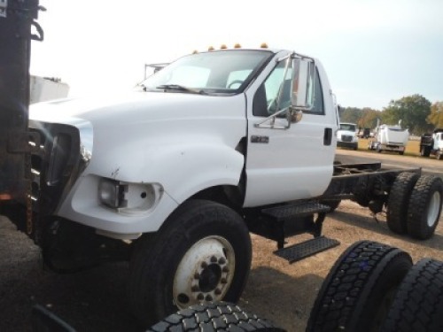 2006 Ford F750 Cab & Chassis, s/n 3FRXF75G66V251989 (Inoperable): Cummins Eng., Auto