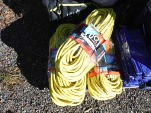 (2) 100' Heavy-duty Outdoor Extension Cords